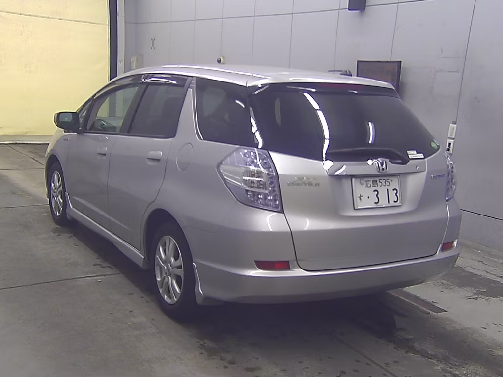 HONDA FIT SHUTTLE