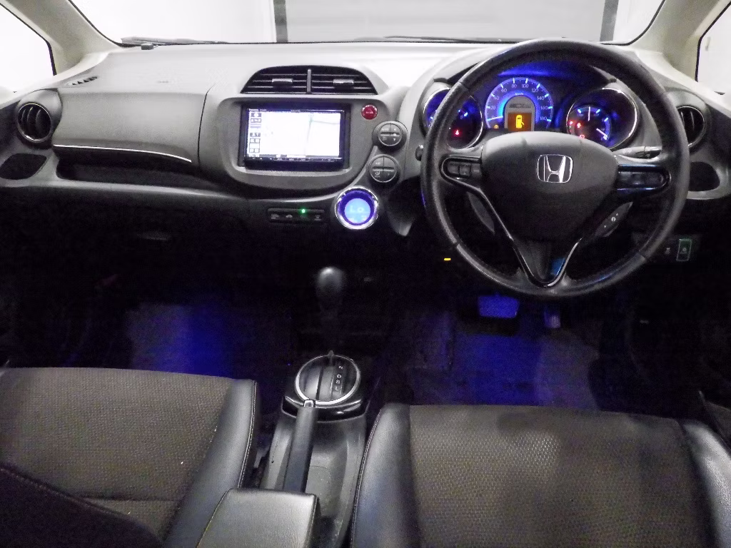 HONDA FIT SHUTTLE