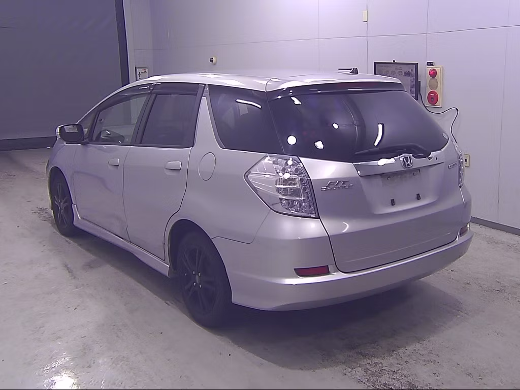 HONDA FIT SHUTTLE