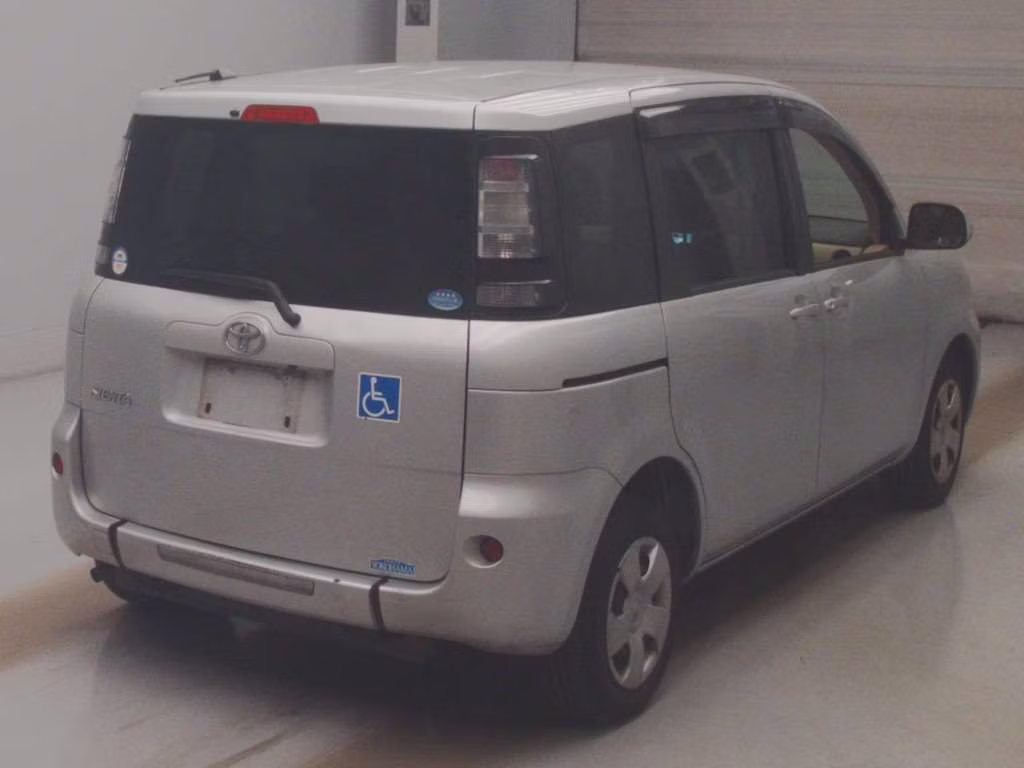 TOYOTA SIENTA