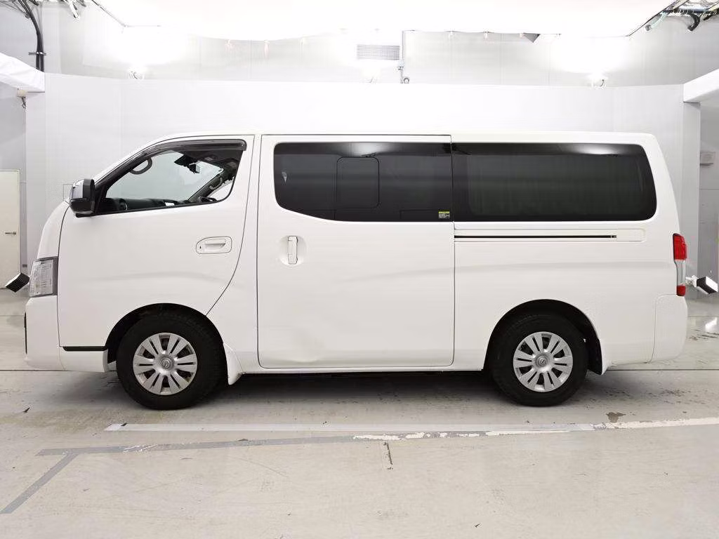 NISSAN CARAVAN