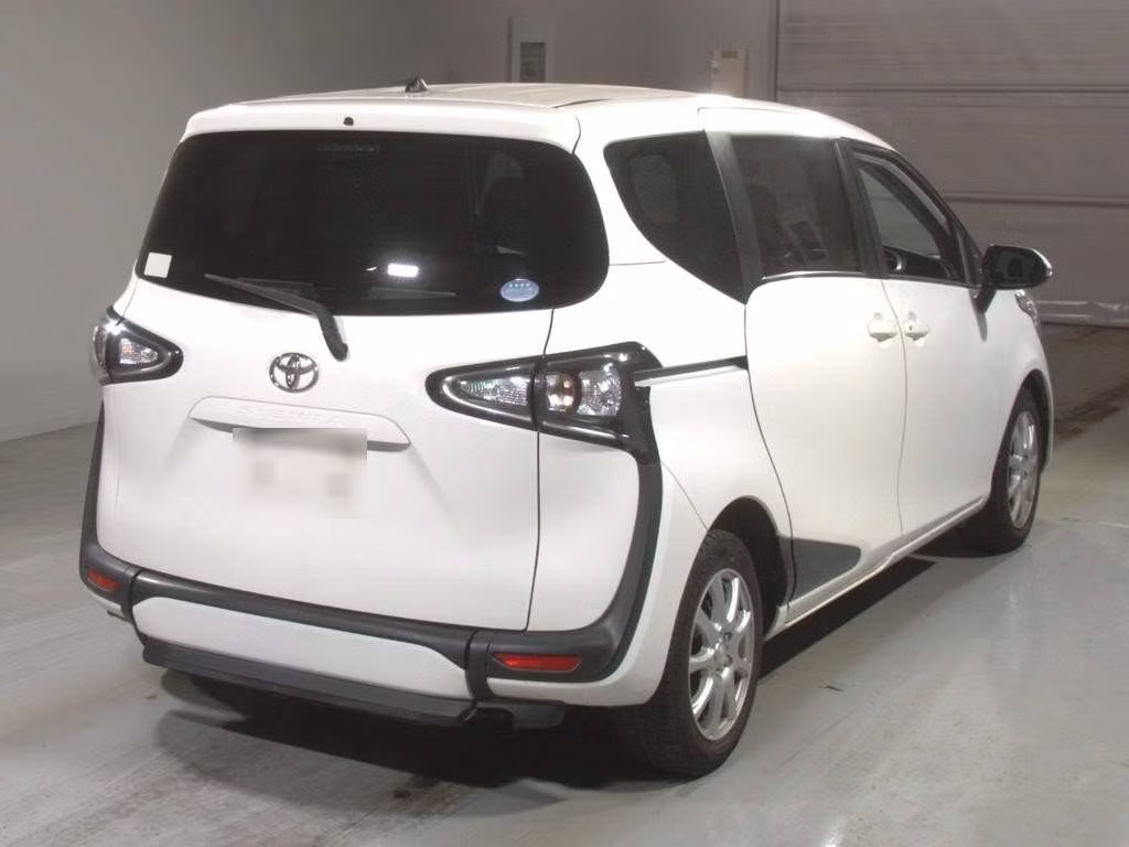 TOYOTA SIENTA