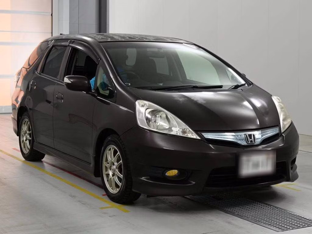 HONDA FIT SHUTTLE