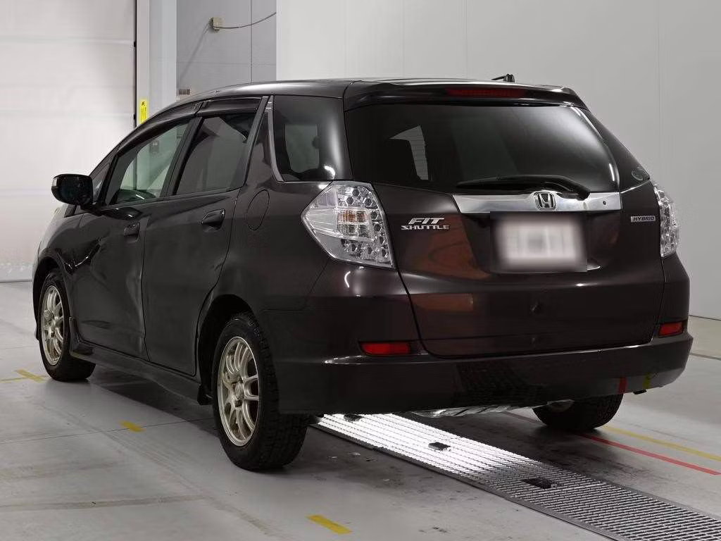 HONDA FIT SHUTTLE