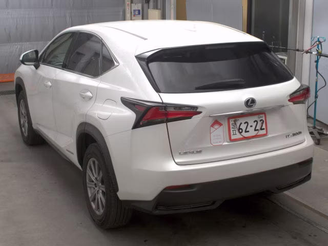 LEXUS NX300H