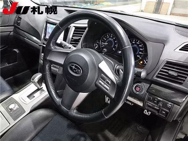 SUBARU LEGACY