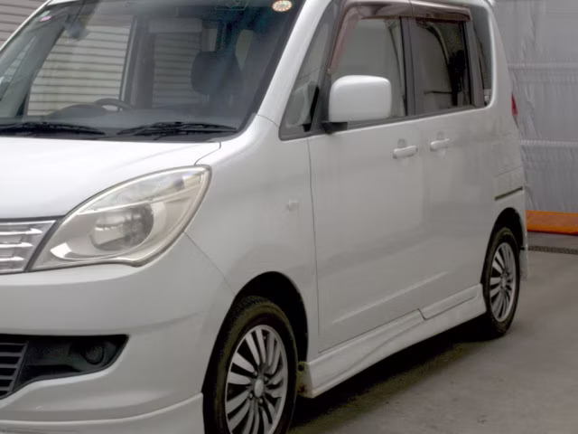 MITSUBISHI DELICA D:2