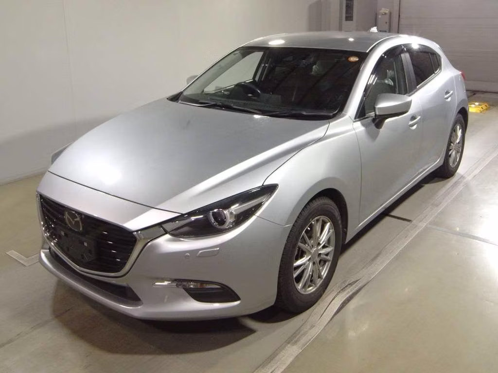 MAZDA AXELA