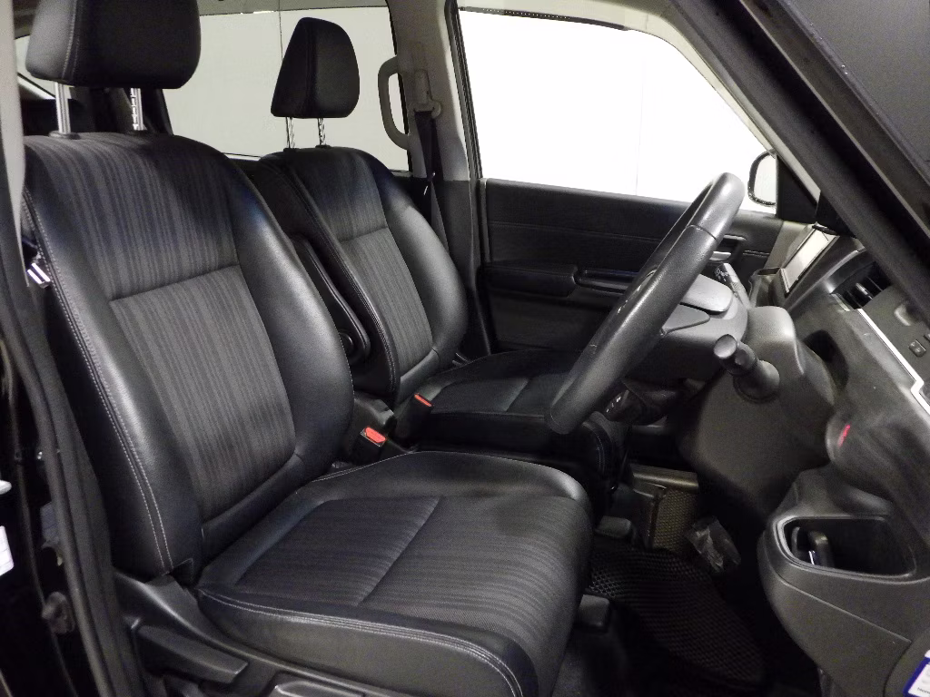 HONDA FREED+