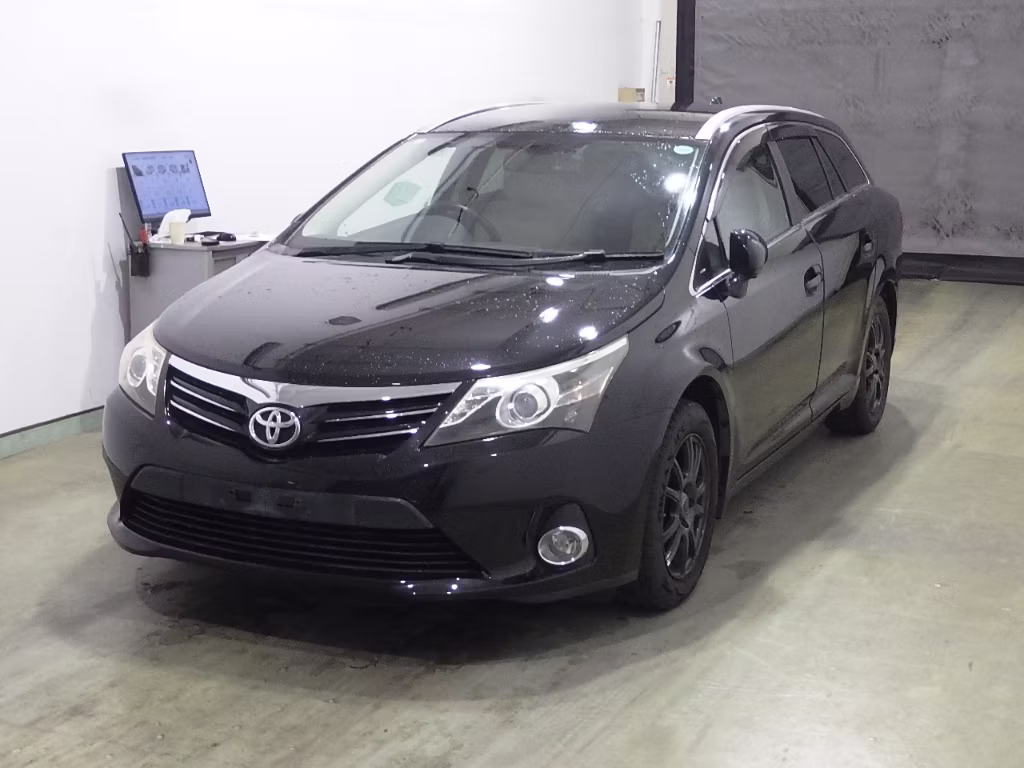 TOYOTA AVENSIS