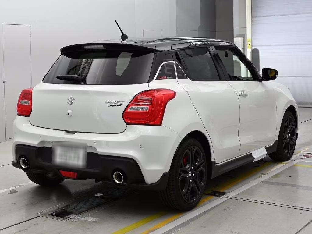 SUZUKI SWIFT