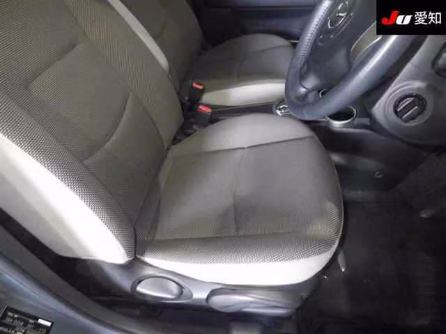 MAZDA VERISA