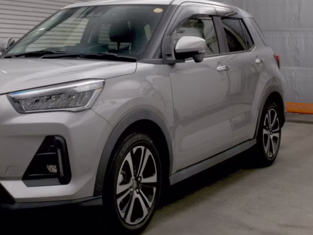 DAIHATSU ROCKY