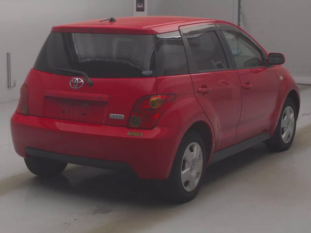 TOYOTA IST