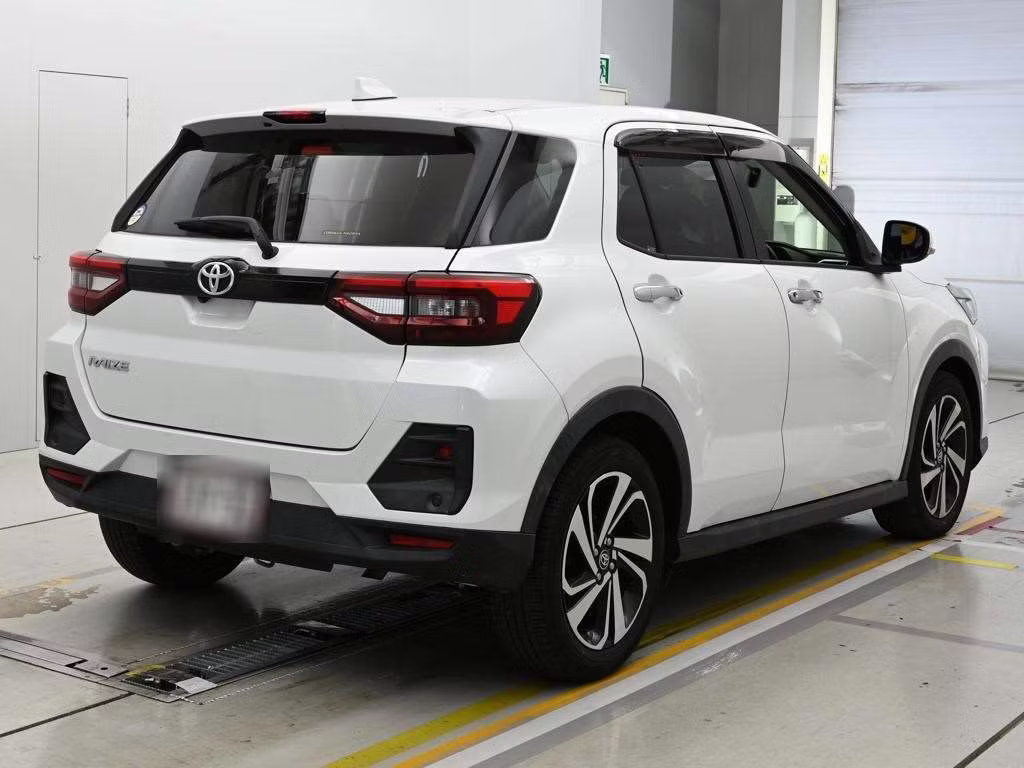 TOYOTA RAIZE