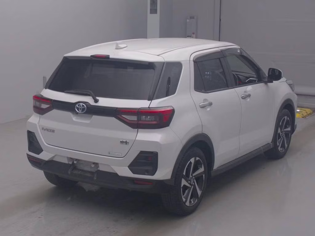 TOYOTA RAIZE
