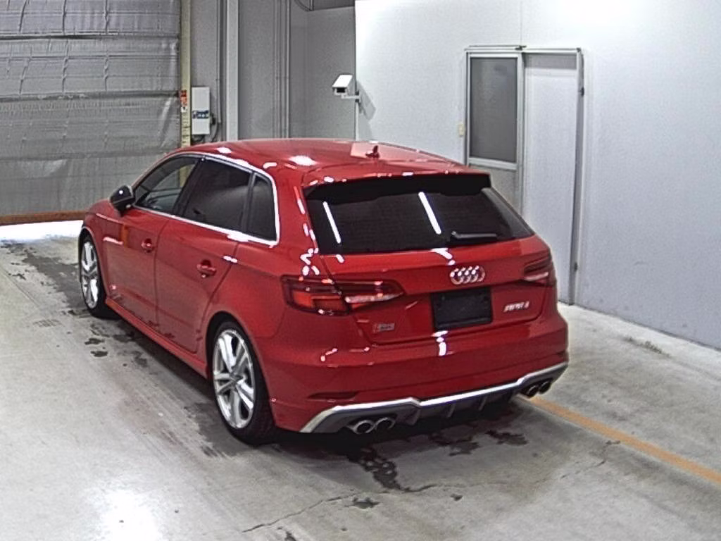 AUDI S3