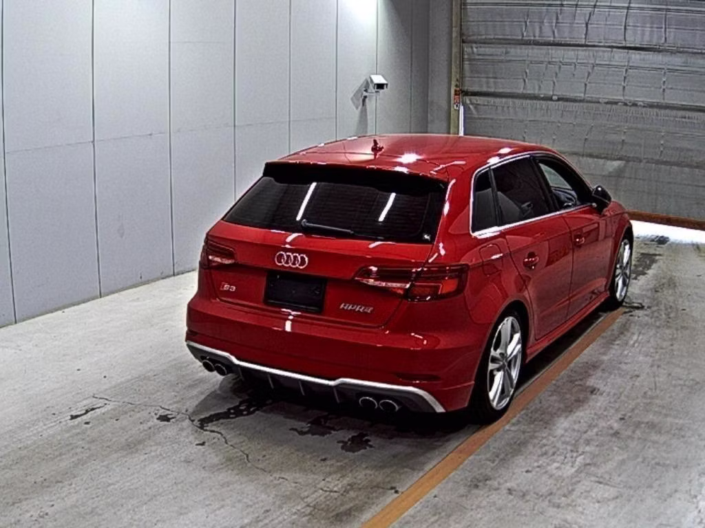 AUDI S3