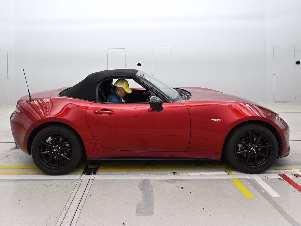 MAZDA MX-5