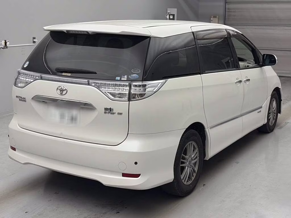 TOYOTA ESTIMA