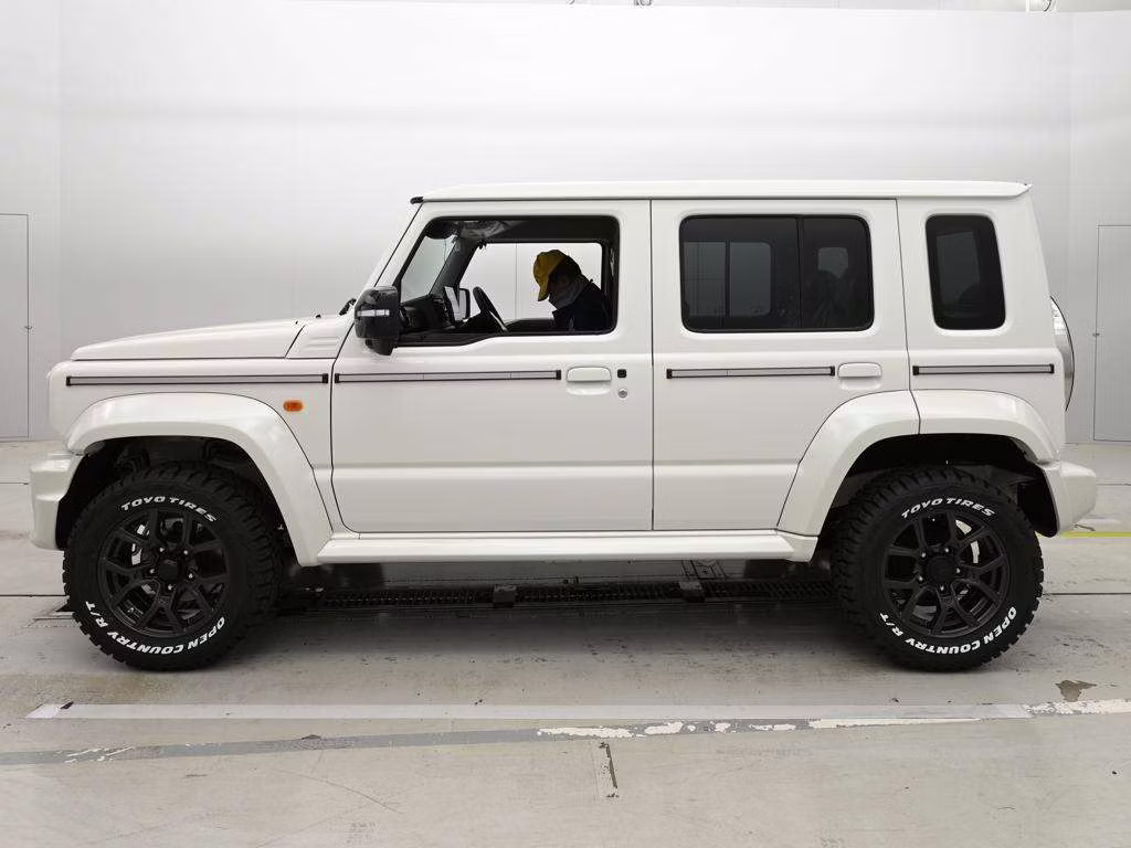 SUZUKI JIMNY