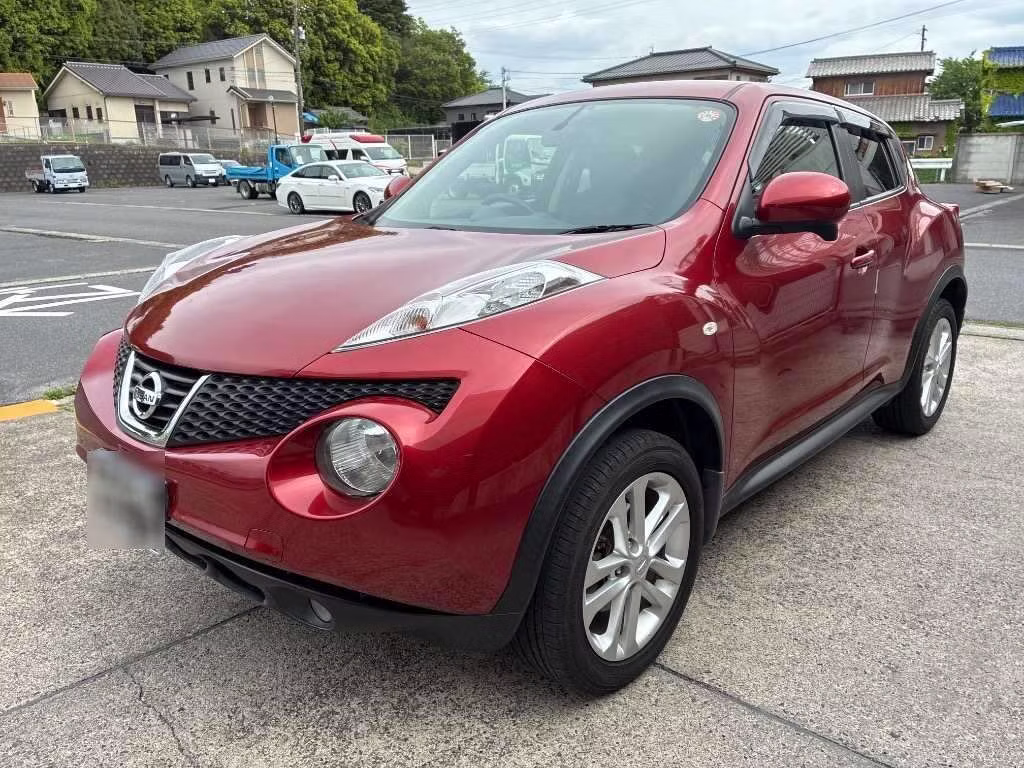 NISSAN JUKE
