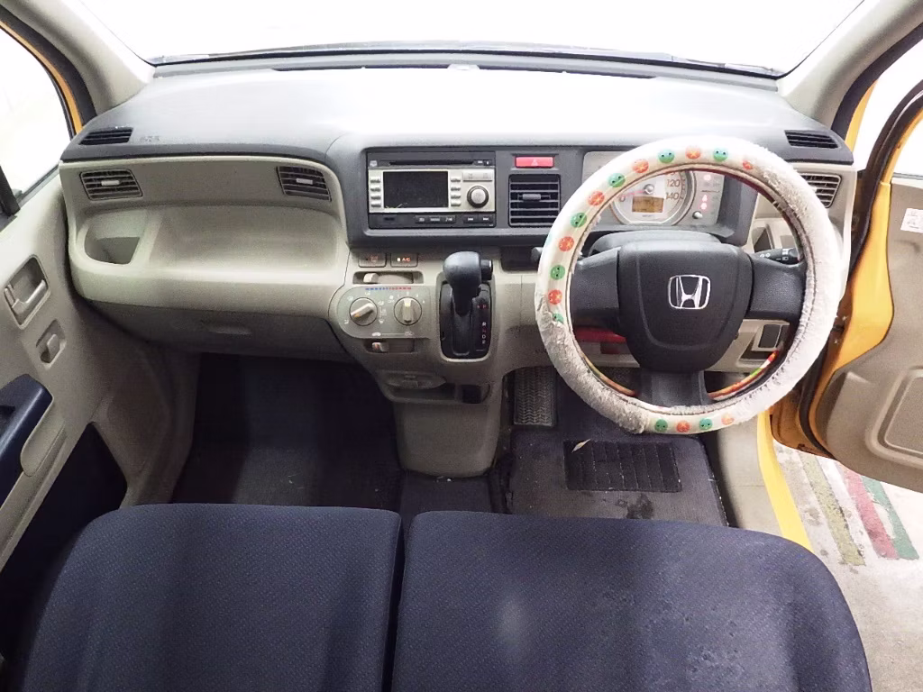HONDA LIFE