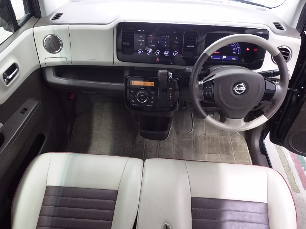 NISSAN MOCO