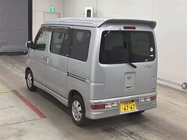 DAIHATSU ATRAI