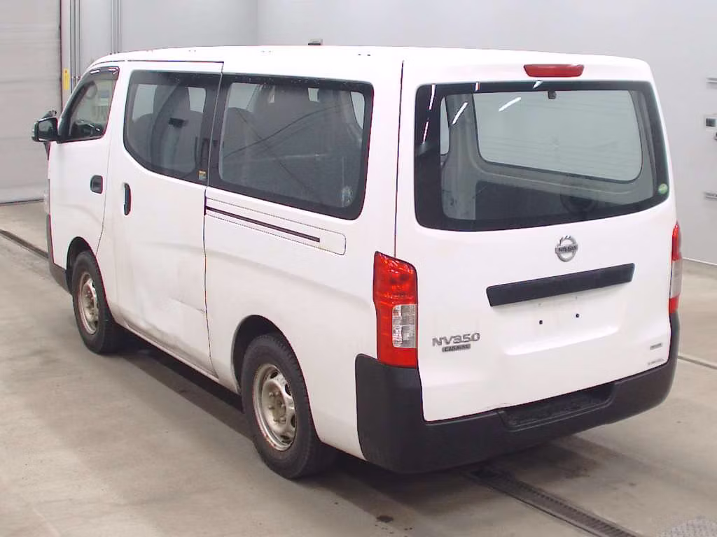 NISSAN NV350 CARAVAN