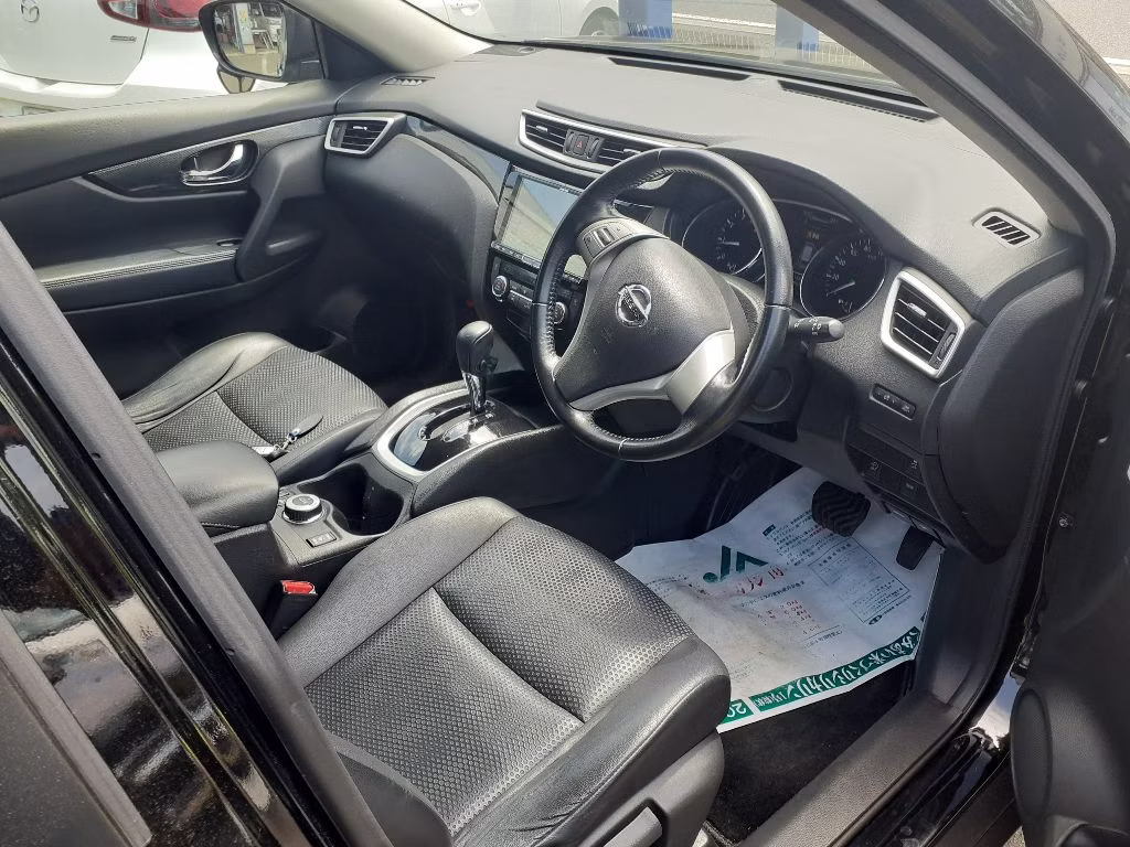 NISSAN X-TRAIL