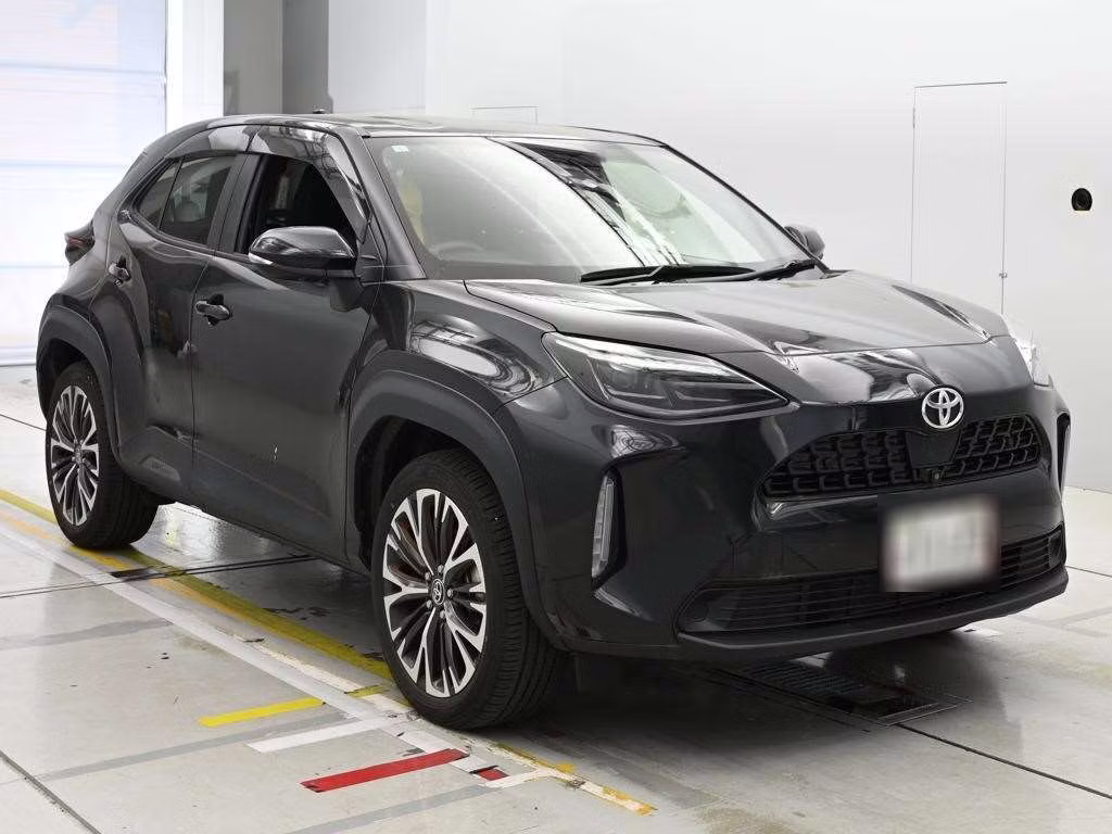 TOYOTA YARIS CROSS