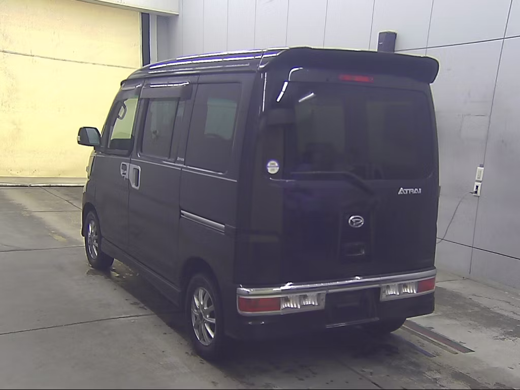 DAIHATSU ATRAI