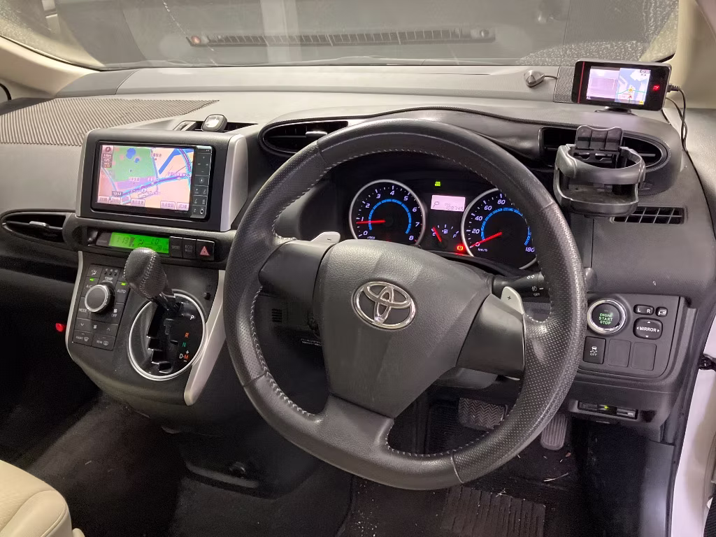 TOYOTA WISH