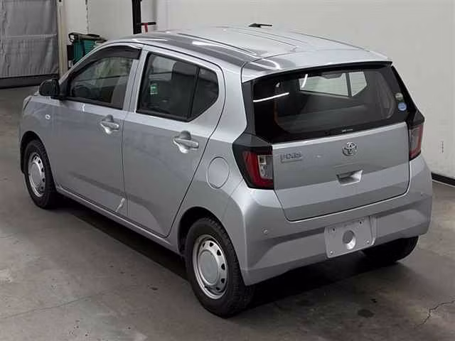 TOYOTA PIXIS EPOCH