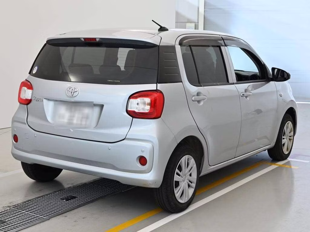 TOYOTA PASSO
