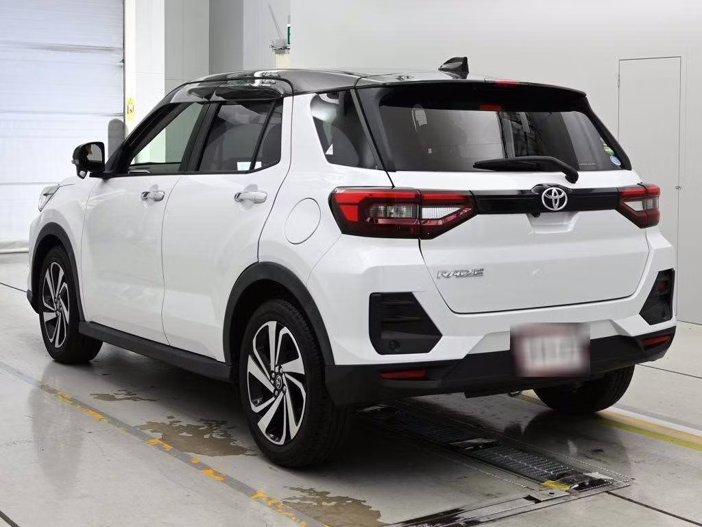 TOYOTA RAIZE