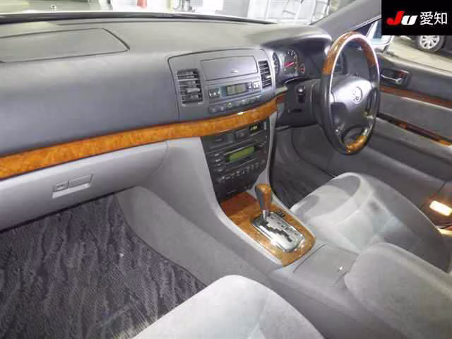TOYOTA MARK II
