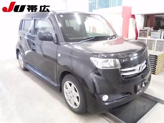 TOYOTA BB