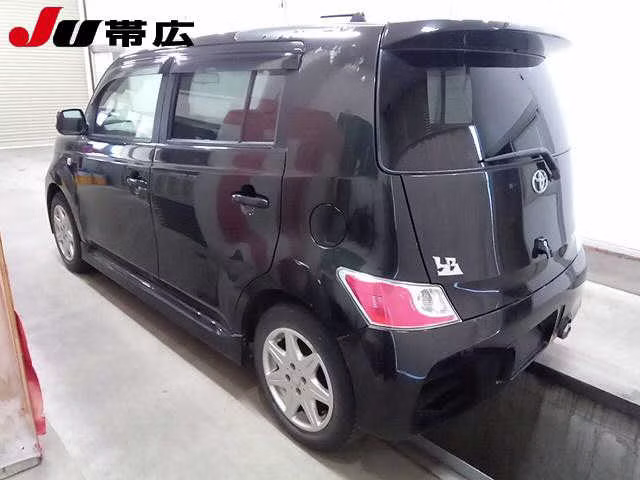 TOYOTA BB