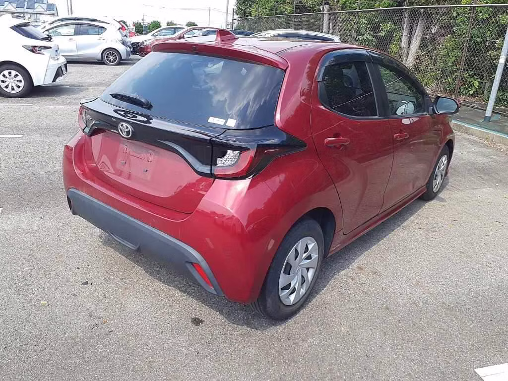 TOYOTA YARIS