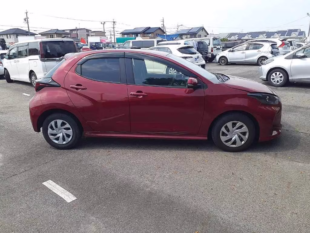 TOYOTA YARIS