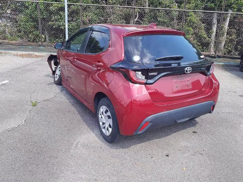 TOYOTA YARIS