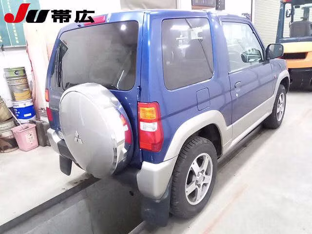 MITSUBISHI PAJERO MINI