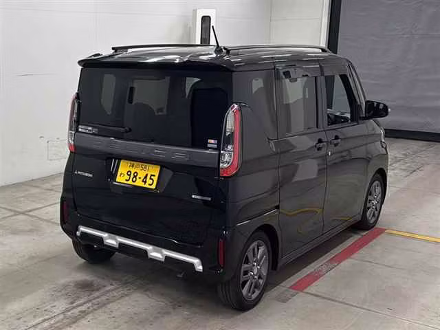 MITSUBISHI DELICA MINI