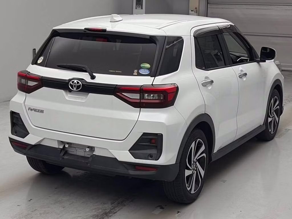 TOYOTA RAIZE