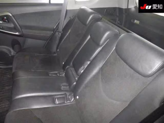 TOYOTA VANGUARD