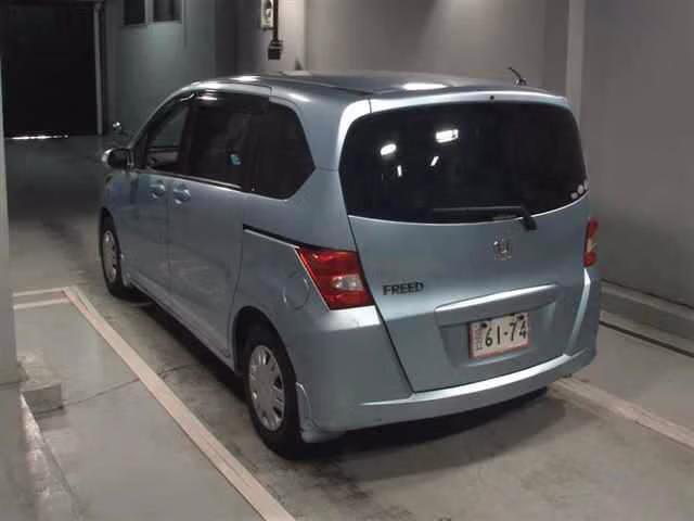 HONDA FREED