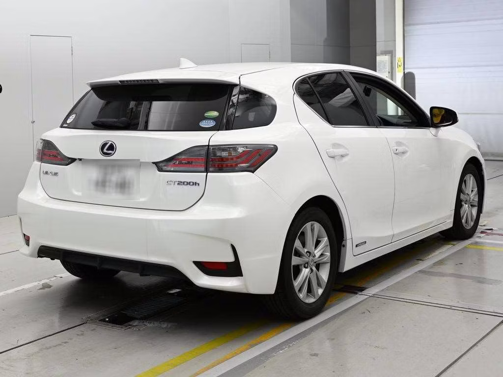 LEXUS CT200H