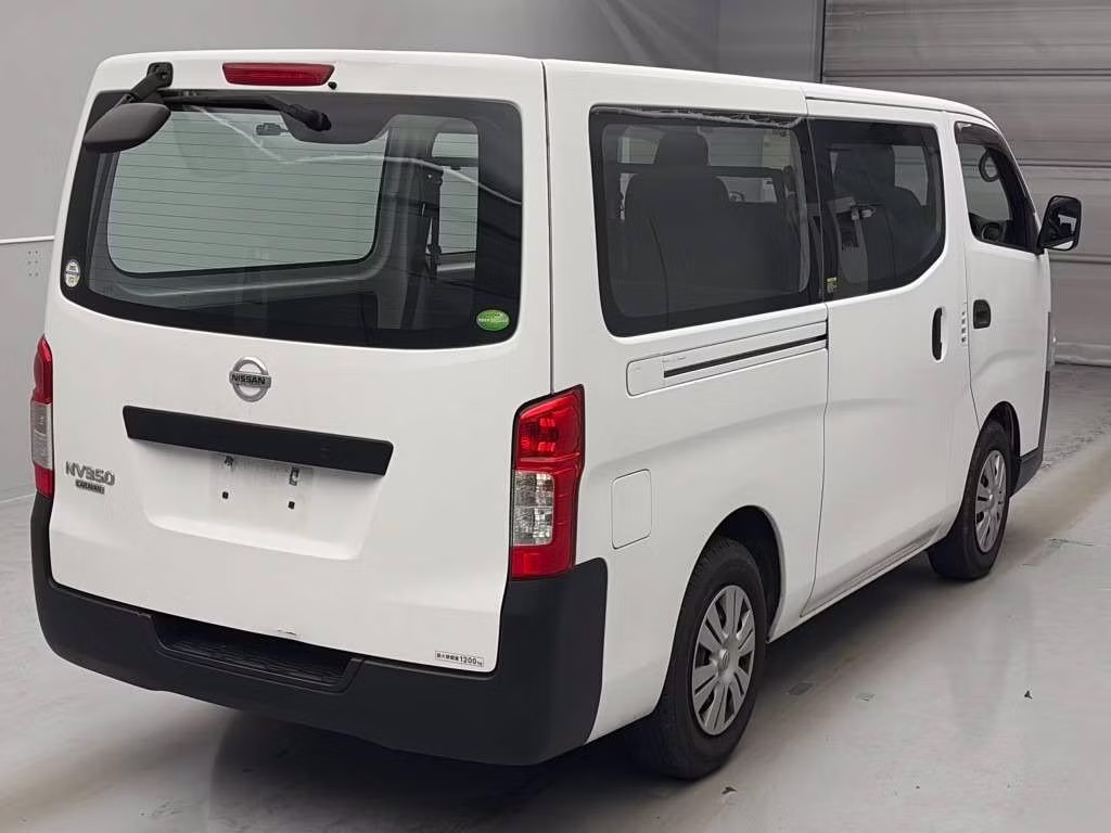 NISSAN NV350 CARAVAN